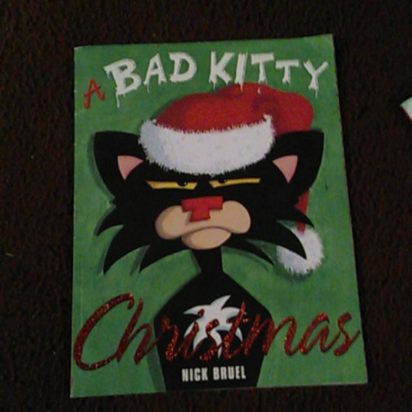 Books - Picture 3 of 4